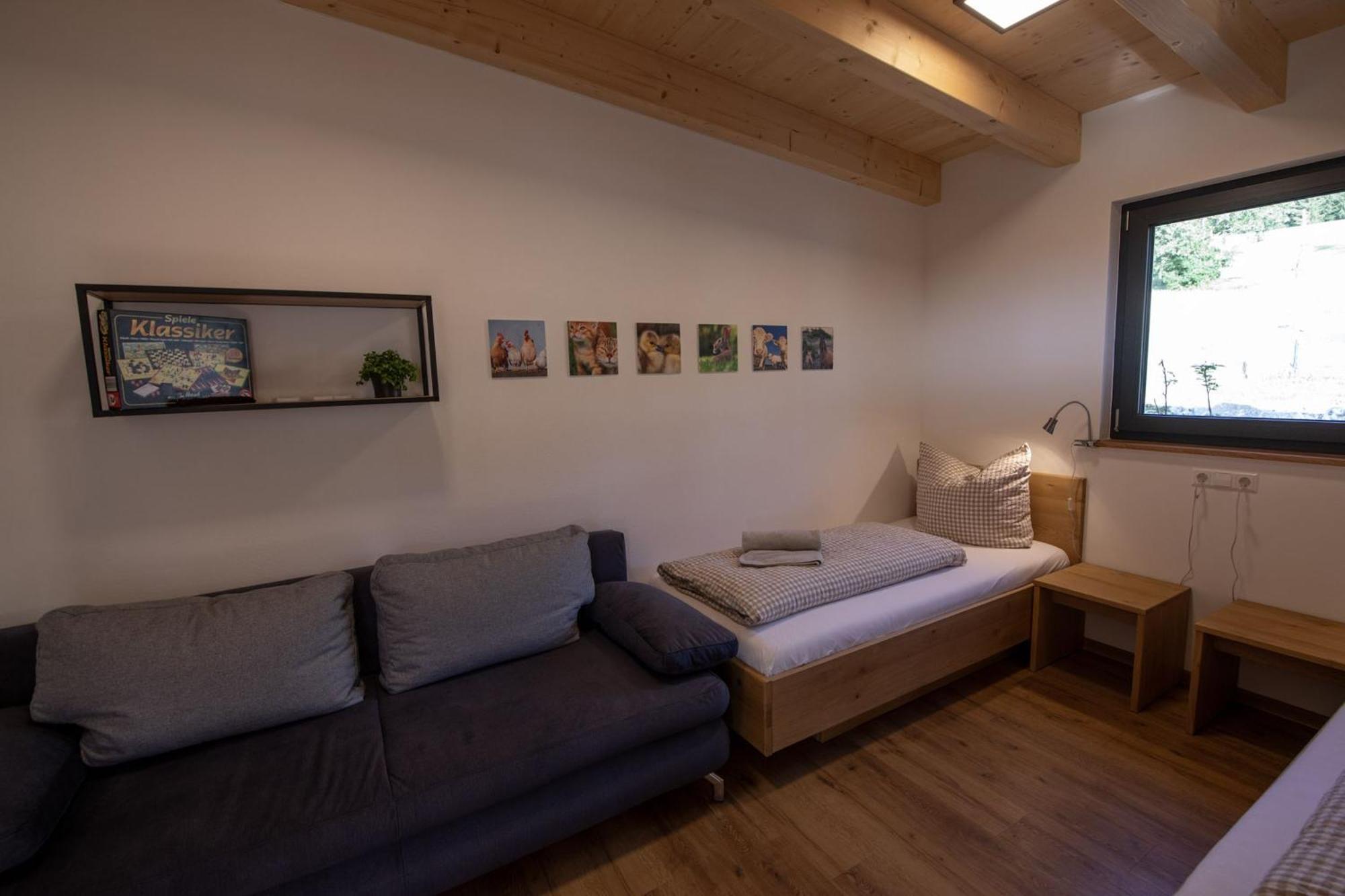 An Webers Stoag Vila Geisingen Exterior foto